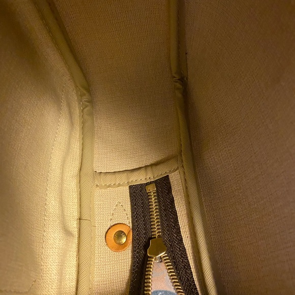 **SOLD** Louis Vuitton PM Reporter Messenger Shoulder Crossbody Bag - Picture 11 of 15